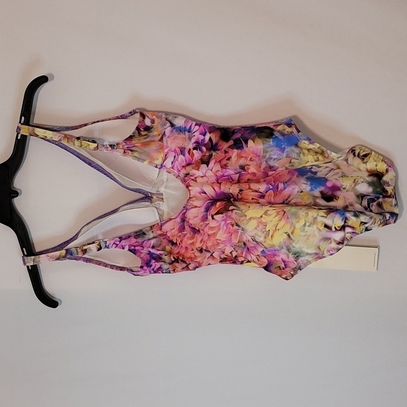 GOTTEX Multi Floral Swim Suit - Picture 7 of 11